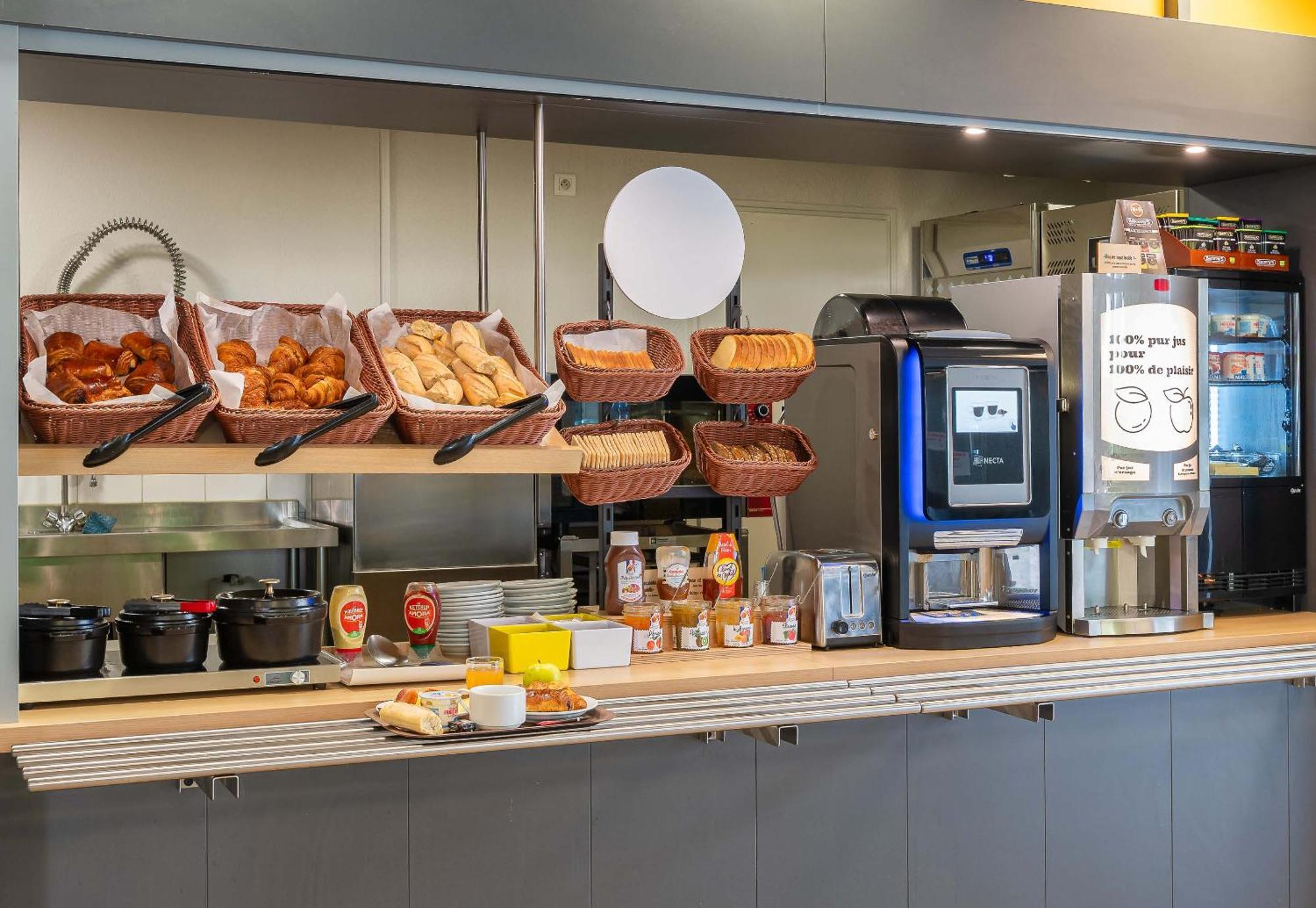 B&B Hotel Lyon Centre Monplaisir Екстер'єр фото